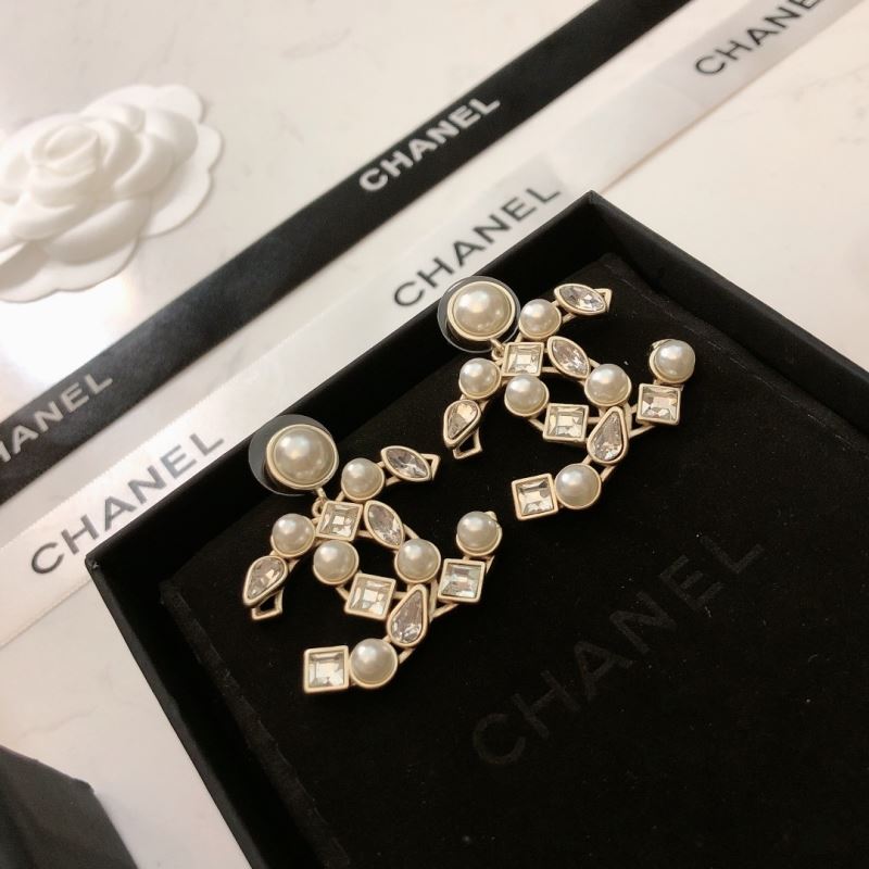 Ch**el earrings